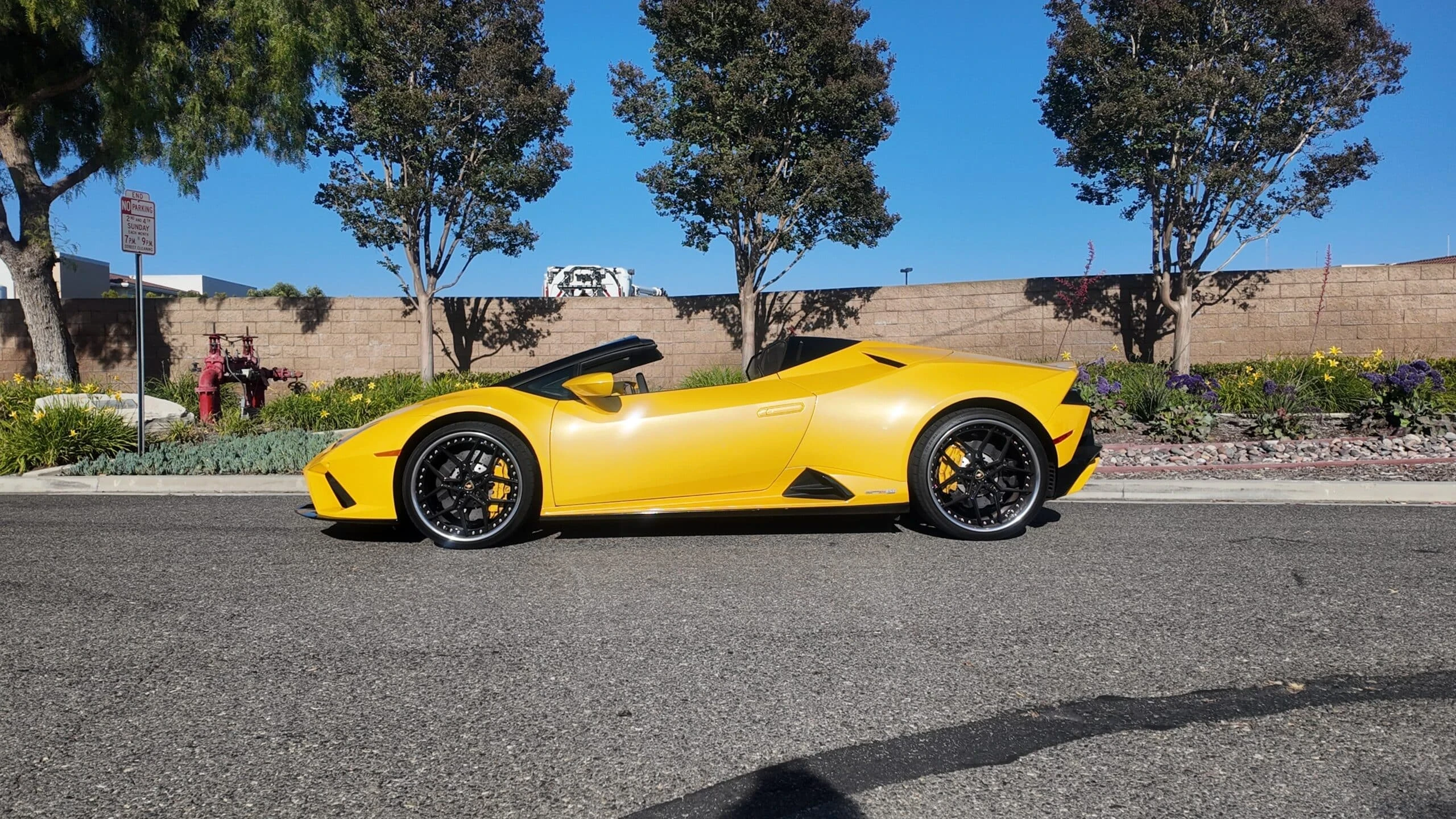 Lamborghini Huracán EVO Spyder detail relevant to multi-car exotic rental coordination on LUXURY CAR RENT / US