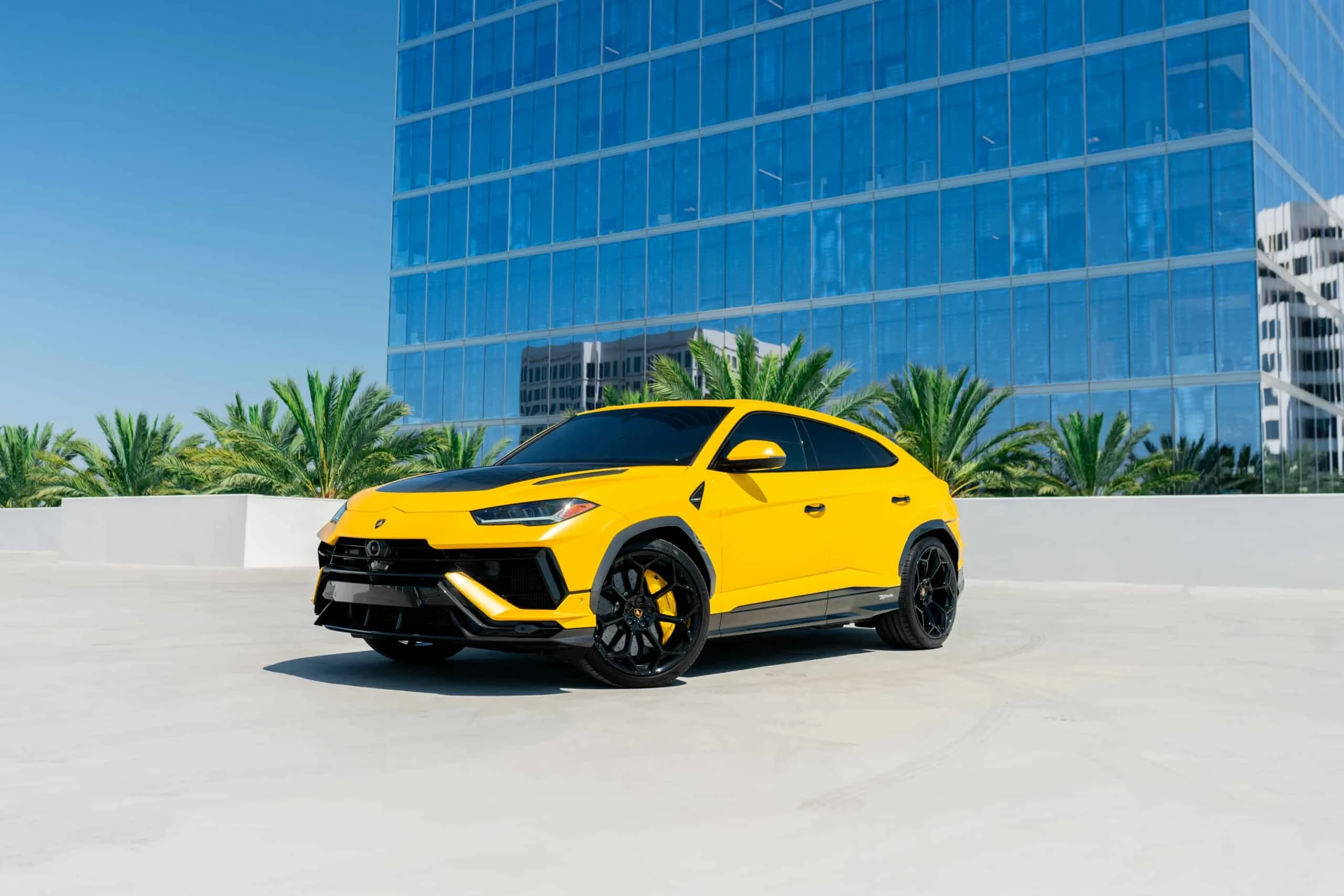 Lamborghini Urus Performante detail relevant to performance suv rentals on LUXURY CAR RENT / US