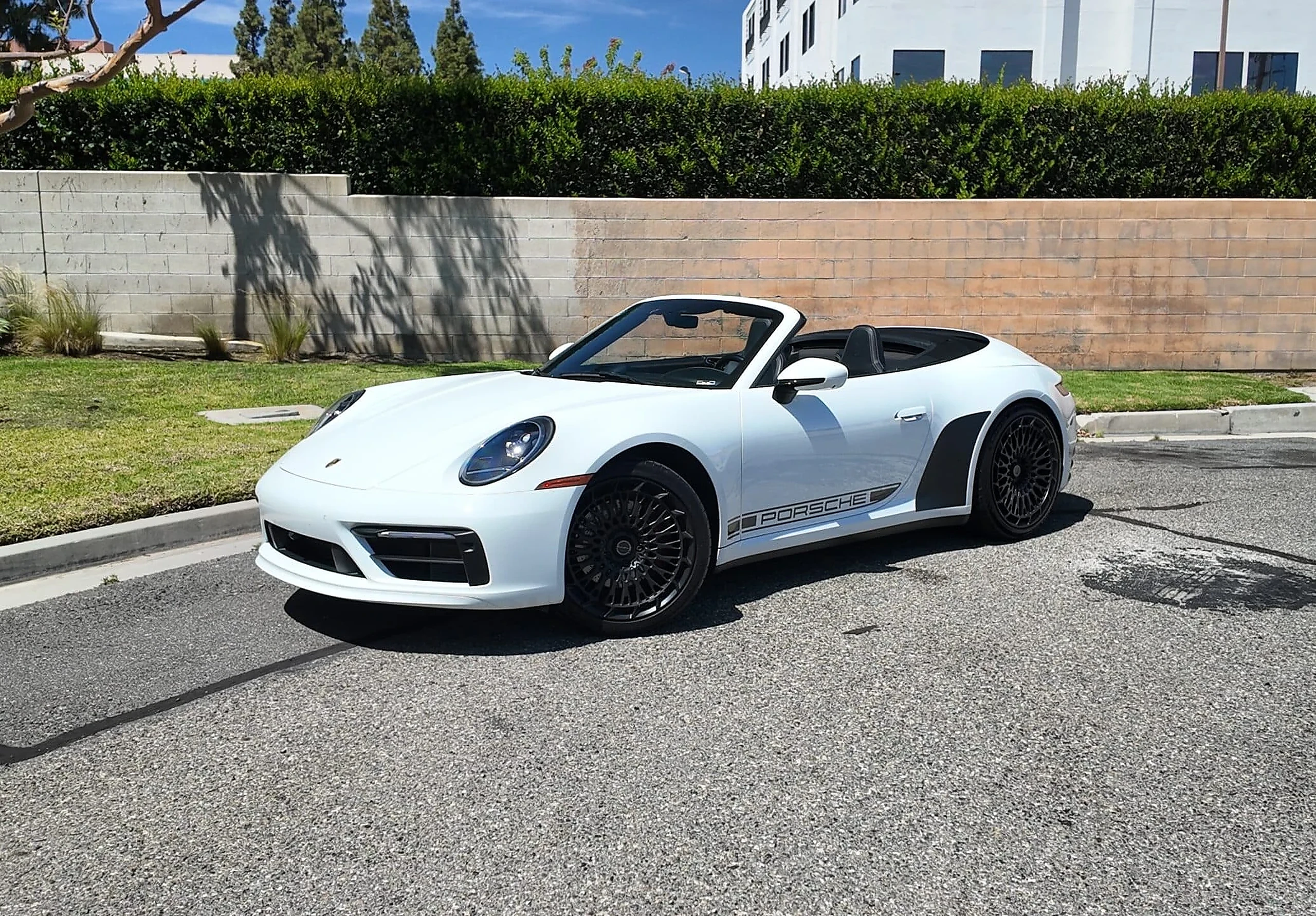 Porsche 911 Carrera 4S Cabriolet exterior for one-way miami car delivery requests